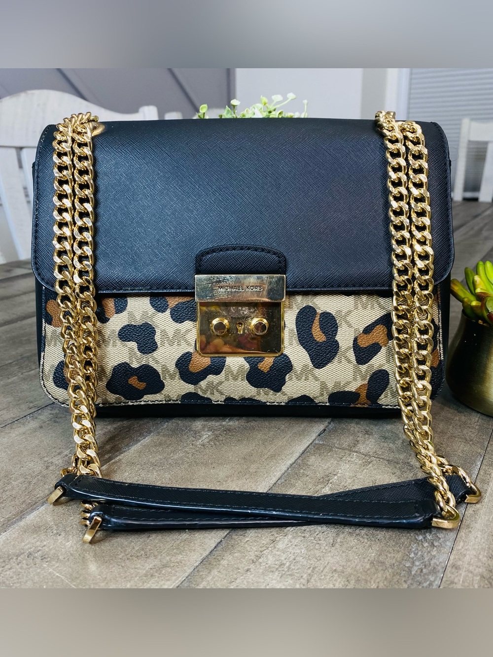 Michael Kors Brandi Medium Saffiano Leather Shoulder Bag Leopard Print MK Logo - Picture 2 of 11